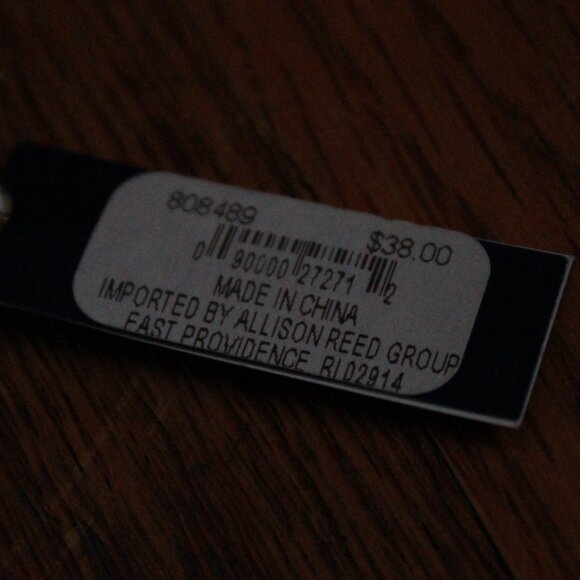 Niquea.D Initial Metal Bracelet - Picture 4 of 5